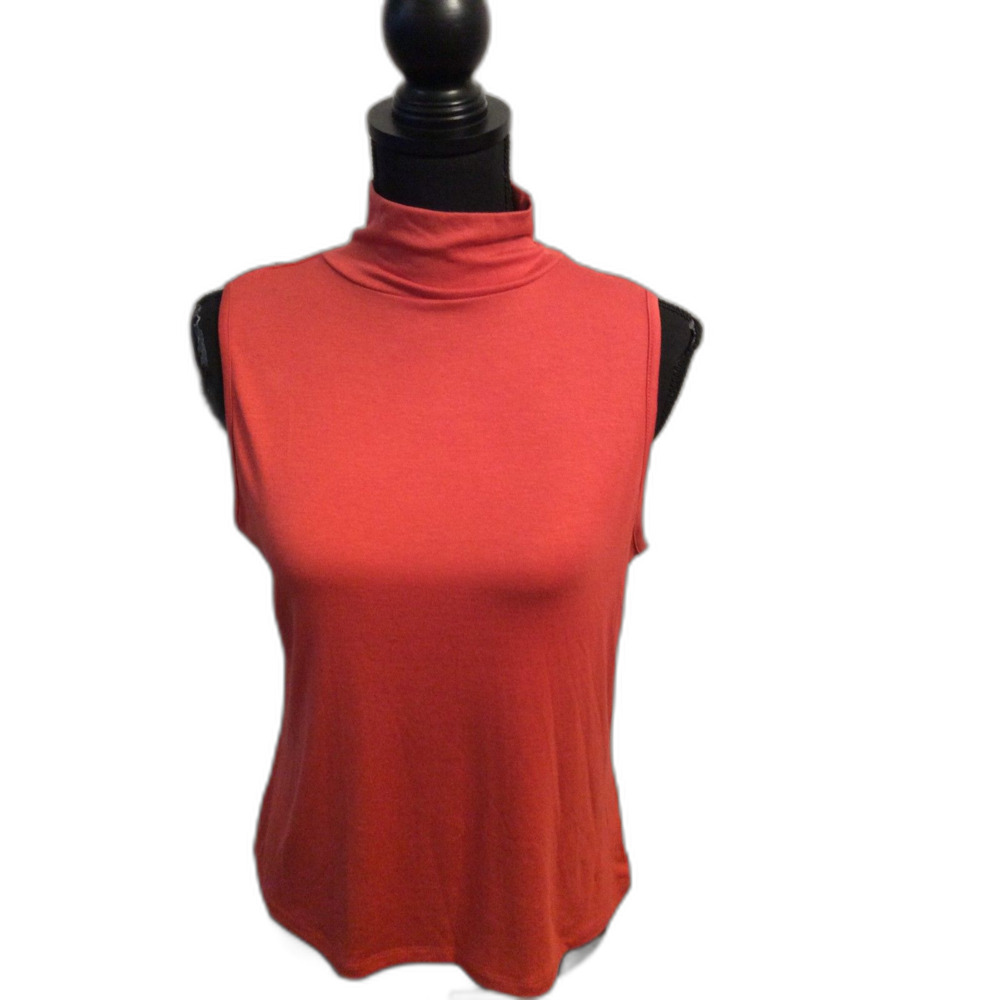 New NWT Rust Sleeveless Turtleneck Top Size XL Universal Thread